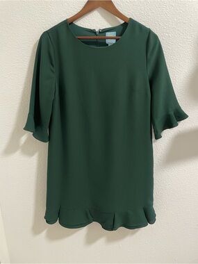 Cece Women's Emerald Green Ruffle Hem Shift Dress